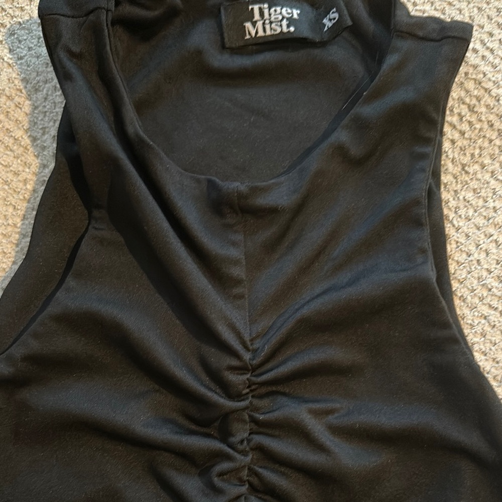 Black Ruched Top - Picture 4 of 5